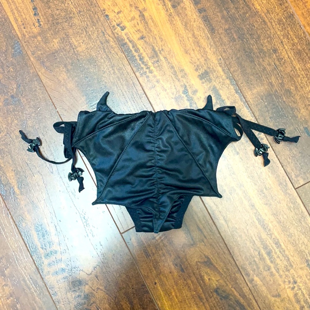 Bat Wing Bikini Set - Picture 8 of 11